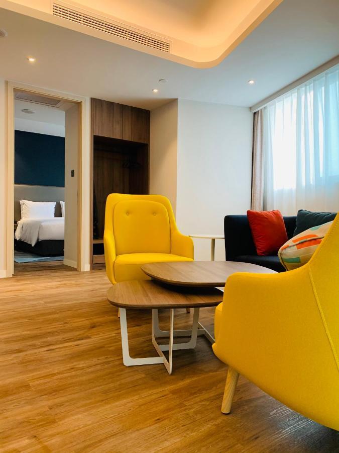 Holiday Inn Express Chongqing Airport Zone By Ihg Eksteriør billede