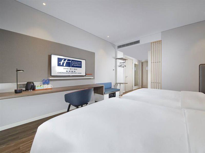 Holiday Inn Express Chongqing Airport Zone By Ihg Eksteriør billede