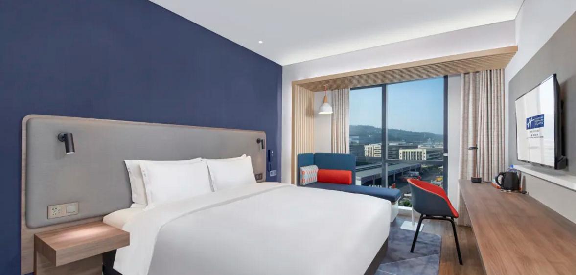 Holiday Inn Express Chongqing Airport Zone By Ihg Eksteriør billede