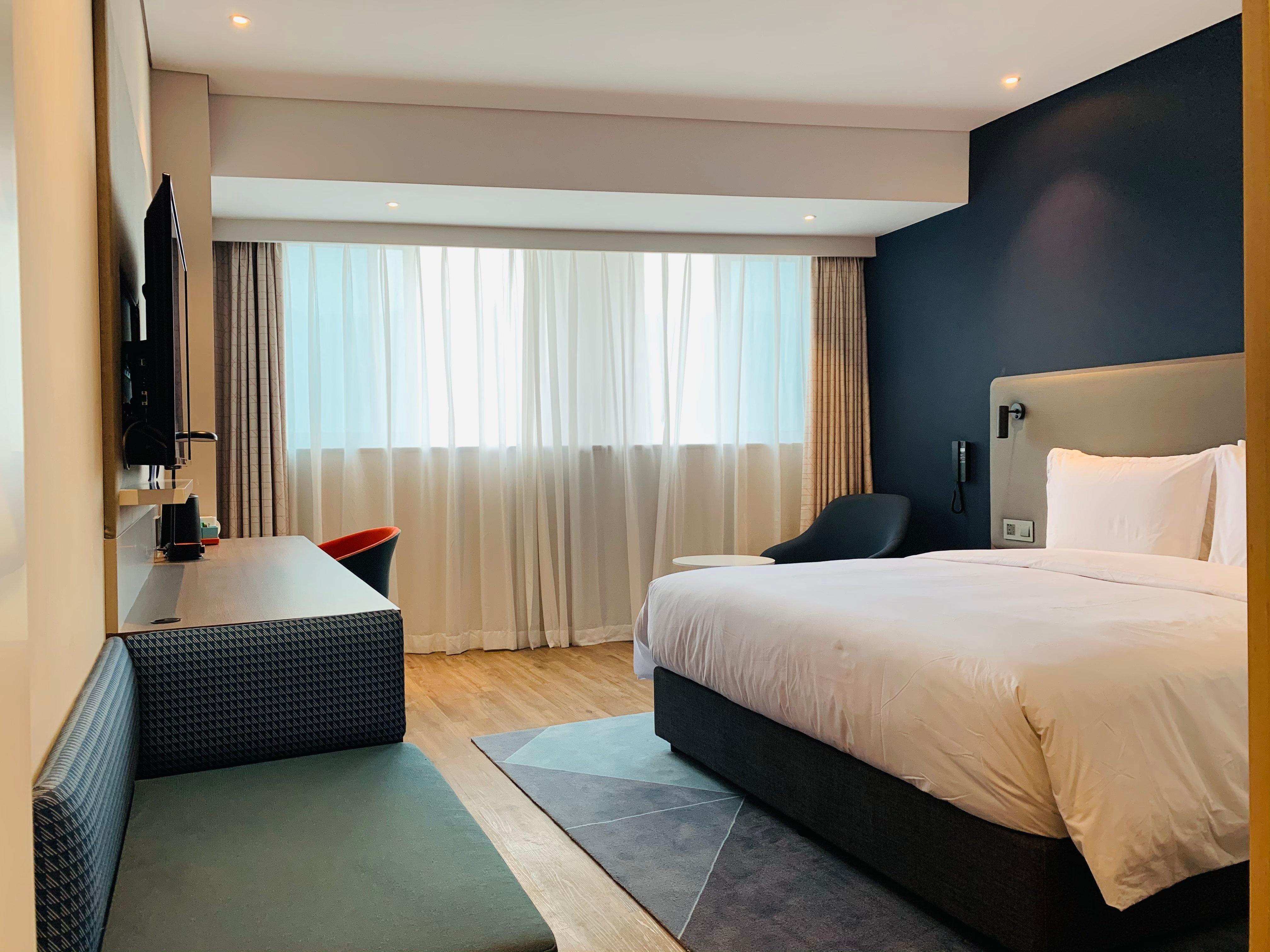 Holiday Inn Express Chongqing Airport Zone By Ihg Eksteriør billede